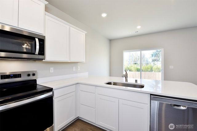 9752 Brown Street SE, Yelm, WA 98597