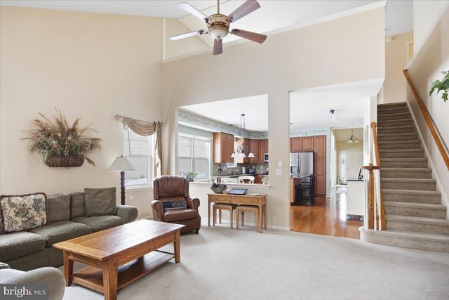 44 MITCHELL CT, Marlton, NJ 08053