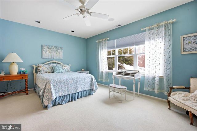 44 MITCHELL CT, Marlton, NJ 08053