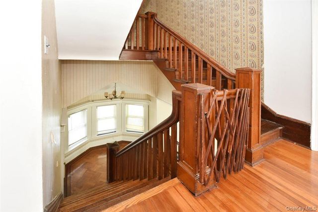 101 Wallace Street, Freeport, NY 11520