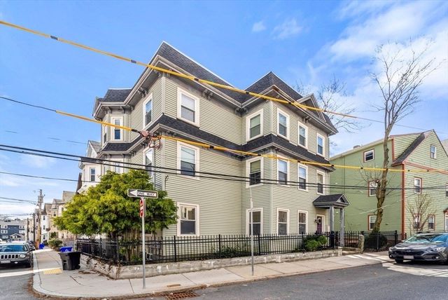 26 Armstrong St 3, Boston, MA 02130