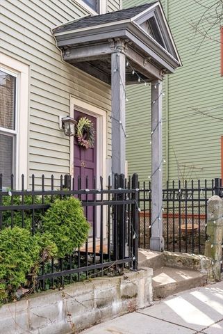 26 Armstrong St 3, Boston, MA 02130