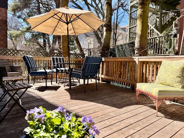 26 Armstrong St 3, Boston, MA 02130