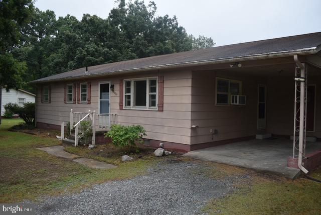7829 FLIPPO DR, Fredericksburg, VA 22408