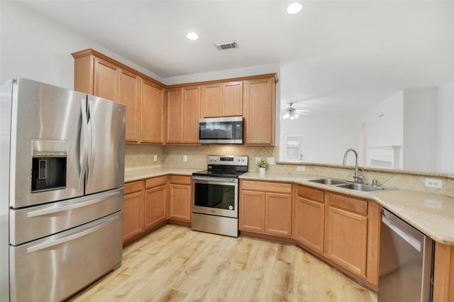 8718 Hostler Drive, Tomball, TX 77375