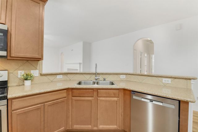 8718 Hostler Drive, Tomball, TX 77375