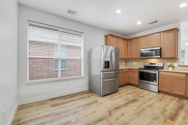 8718 Hostler Drive, Tomball, TX 77375