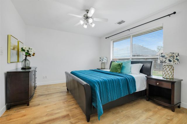 8718 Hostler Drive, Tomball, TX 77375