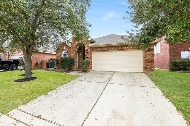 8718 Hostler Drive, Tomball, TX 77375