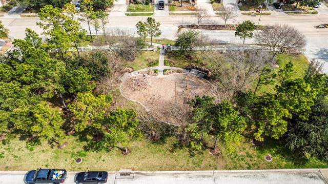 8718 Hostler Drive, Tomball, TX 77375