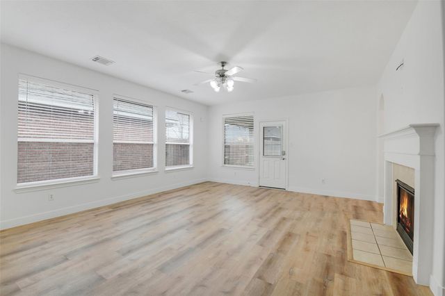 8718 Hostler Drive, Tomball, TX 77375