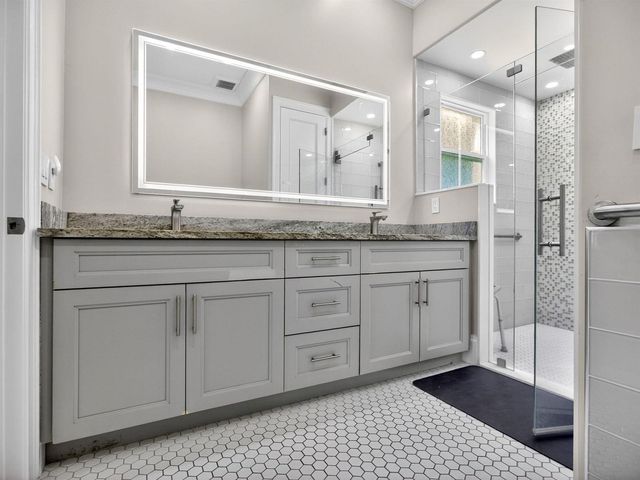 6077 NW 71st Terrace, Parkland, FL 33067
