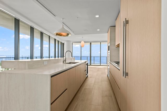 900 N Ocean Boulevard 406, Pompano Beach, FL 33062