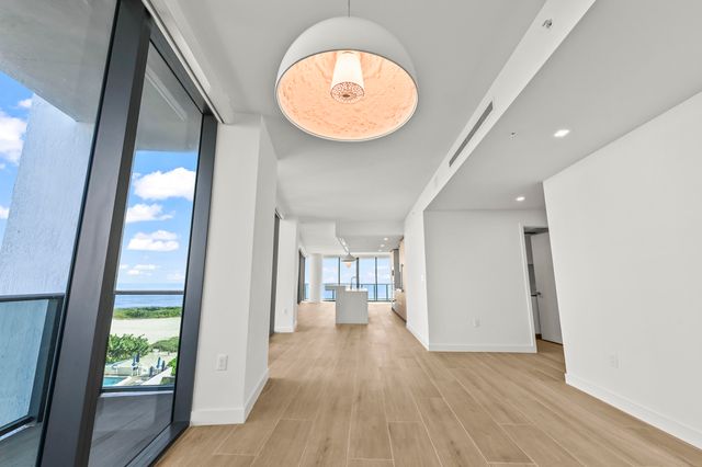 900 N Ocean Boulevard 406, Pompano Beach, FL 33062