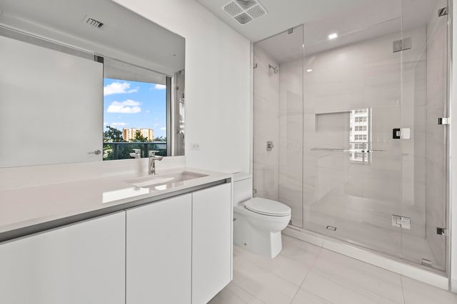 900 N Ocean Boulevard 406, Pompano Beach, FL 33062