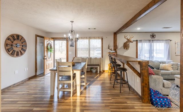 1876 County Road 6420, West Plains, MO 65775