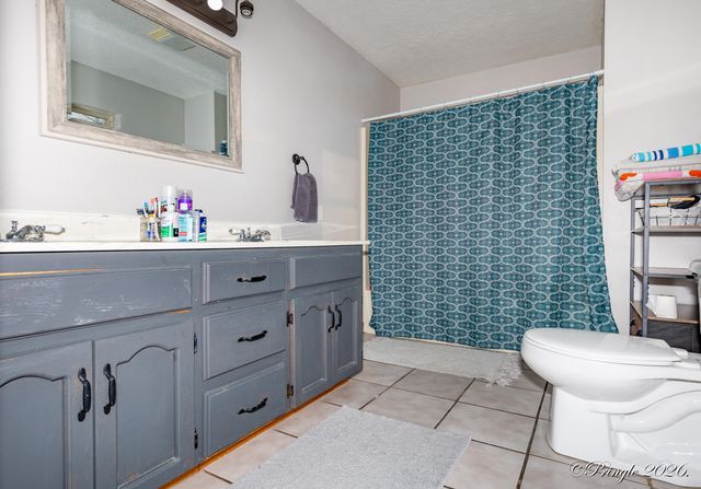 1876 County Road 6420, West Plains, MO 65775