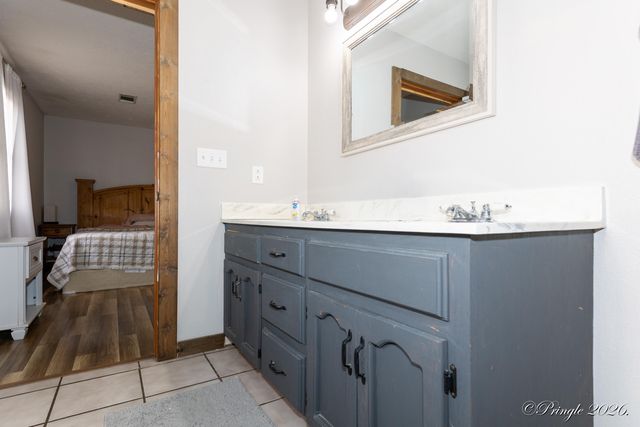 1876 County Road 6420, West Plains, MO 65775