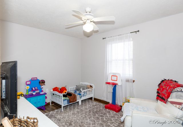 1876 County Road 6420, West Plains, MO 65775