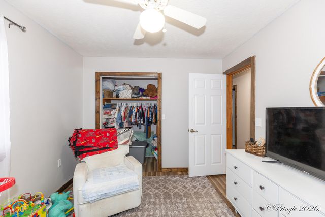 1876 County Road 6420, West Plains, MO 65775