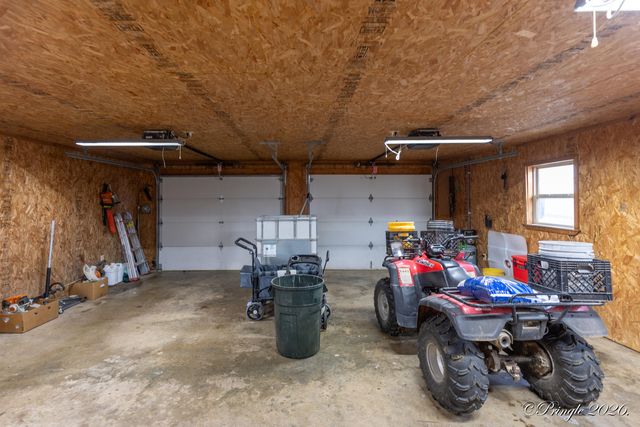 1876 County Road 6420, West Plains, MO 65775