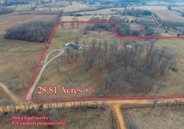 1876 County Road 6420, West Plains, MO 65775