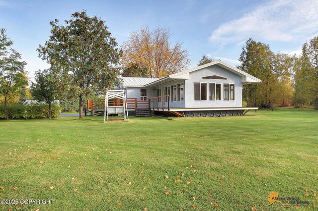 3401 E Cottle Loop, Wasilla, AK 99654