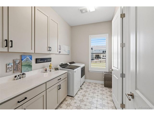 838 Bahia Pt, Castle Rock, CO 80104