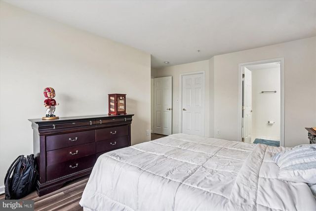 10998 KOMAN CIR, Manassas, VA 20109