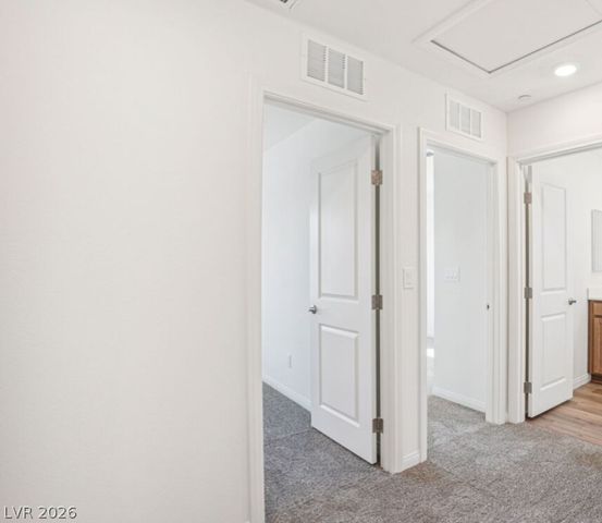 5824 Wisteria Walk Street, Las Vegas, NV 89148