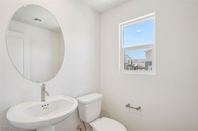 5824 Wisteria Walk Street, Las Vegas, NV 89148