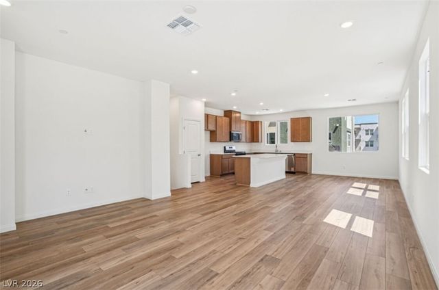 5824 Wisteria Walk Street, Las Vegas, NV 89148