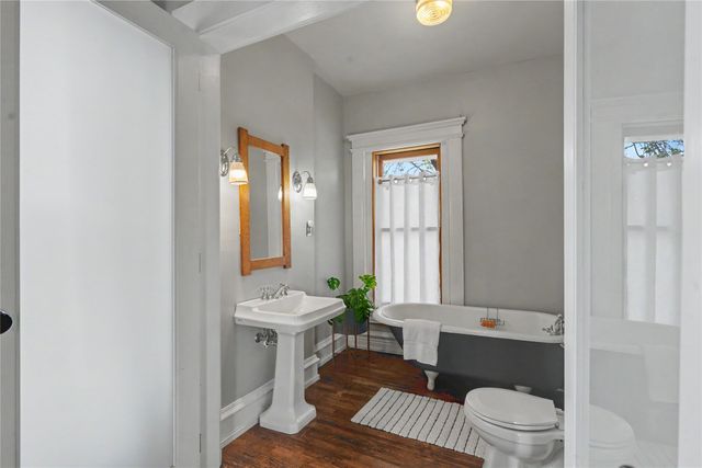 905 18th Street, Des Moines, IA 50314