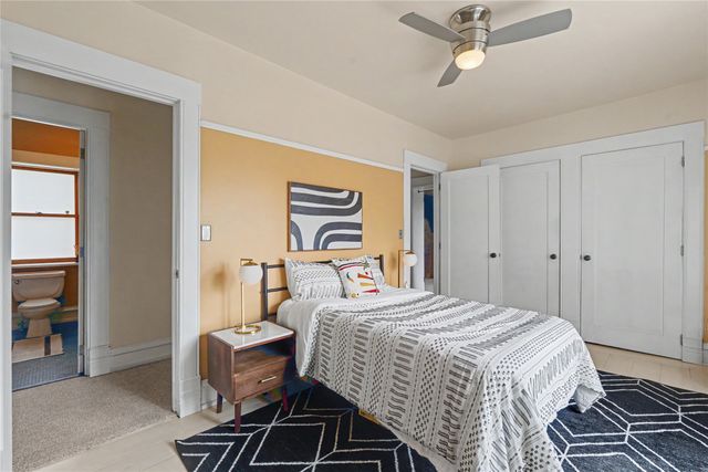 905 18th Street, Des Moines, IA 50314