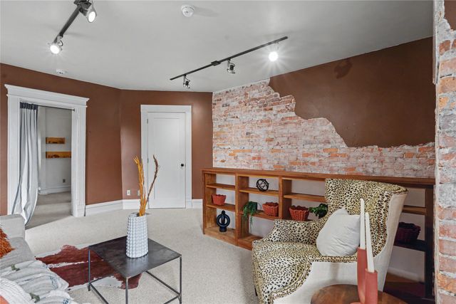 905 18th Street, Des Moines, IA 50314