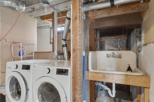 905 18th Street, Des Moines, IA 50314