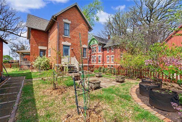 905 18th Street, Des Moines, IA 50314