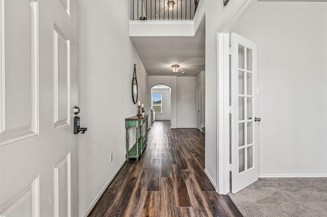 352 Selah Court, Alvin, TX 77511