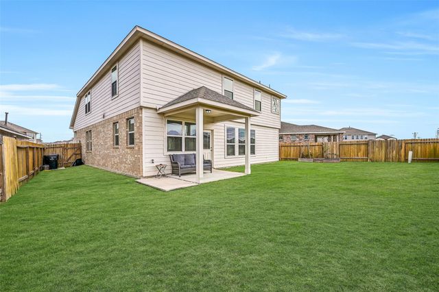 352 Selah Court, Alvin, TX 77511