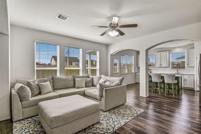 352 Selah Court, Alvin, TX 77511