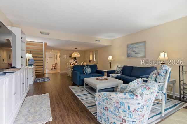 63 Shipyard Dr Apt 1703, Hilton Head Island, SC 29928