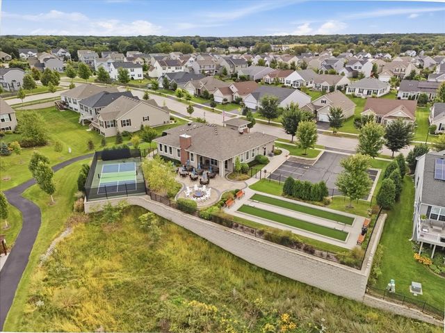 1812 Alta Drive, Volo, IL 60020