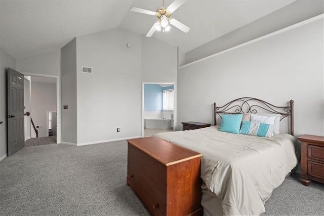 1536 SE 11th Street, Lee's Summit, MO 64081