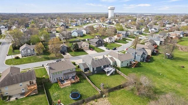 1536 SE 11th Street, Lee's Summit, MO 64081