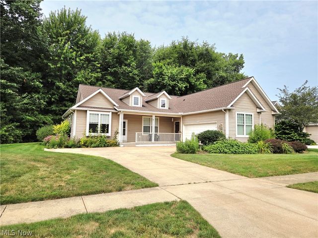 1901 Pembrooke Lane, Avon, OH 44011