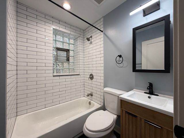 1218 Maple Avenue 1, Berwyn, IL 60402