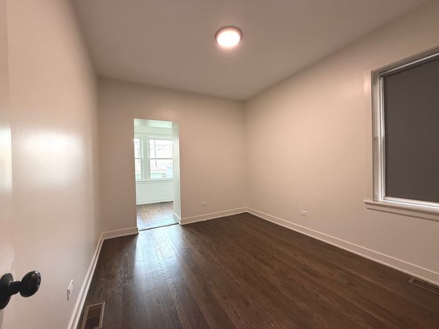 1218 Maple Avenue 1, Berwyn, IL 60402