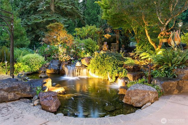 4141 244th Avenue NE, Redmond, WA 98053