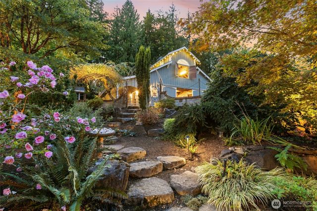 4141 244th Avenue NE, Redmond, WA 98053