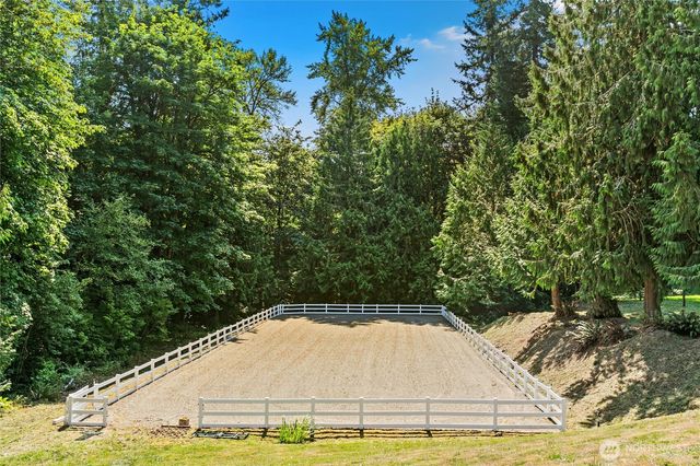 4141 244th Avenue NE, Redmond, WA 98053